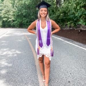 Meet your Posher, Valerie